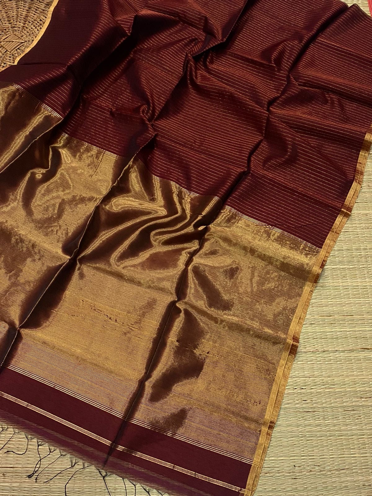 Pure Maheshwari silk cotton saree - small border zari stripes