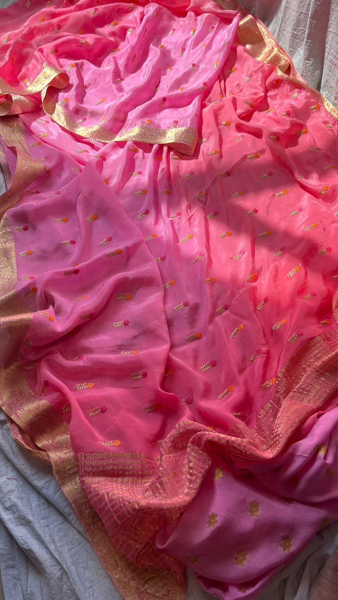 Soft ombré chinon crepe silk (prebooking for pink)