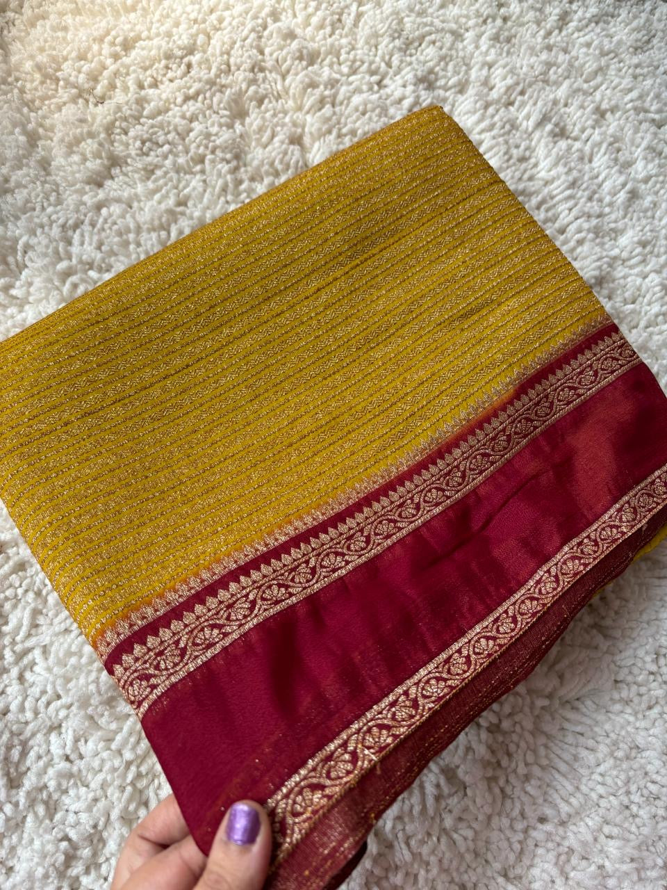 Beautiful khaddi georgette saree with intricate weavings!