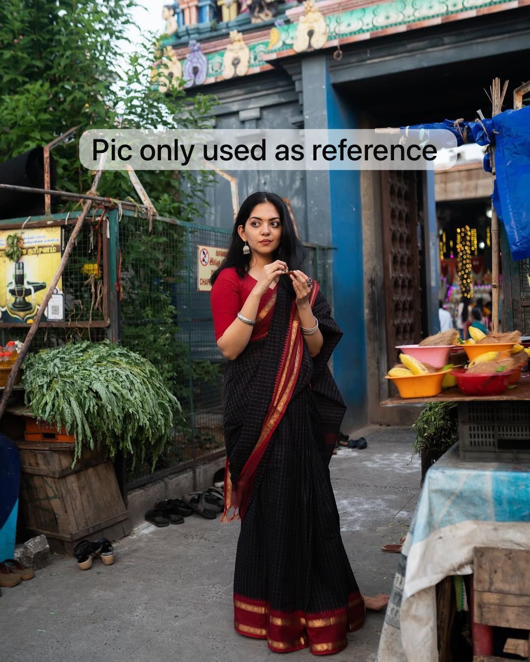Prebooking (15-20 days) Ahaana inspired pure kanchi cotton saree in black and red combo