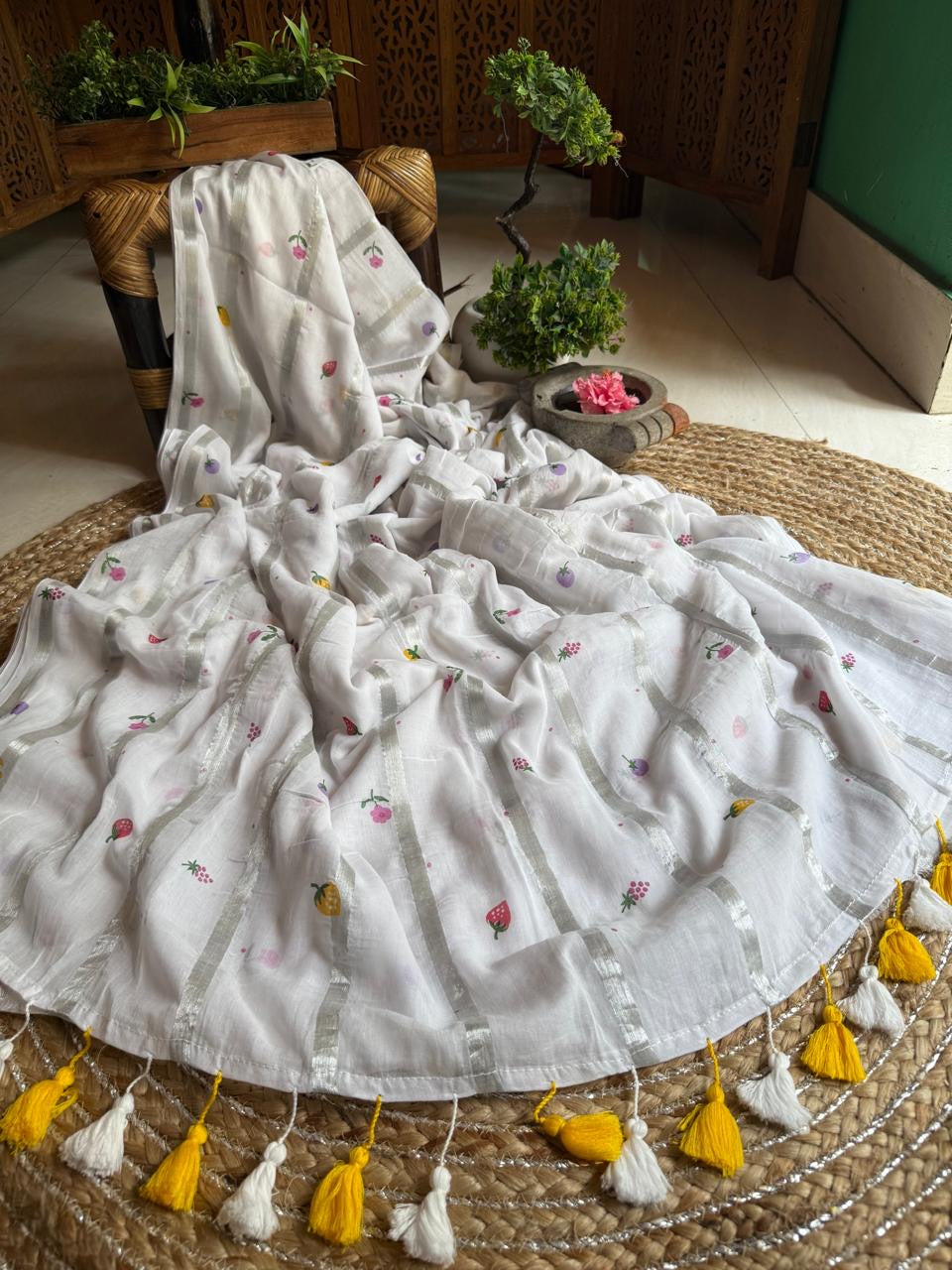Pure mul cotton saree with cute prints and silver zari stripes