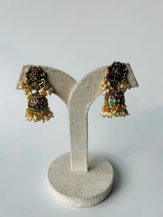 Beautiful jadau kundan jhumka