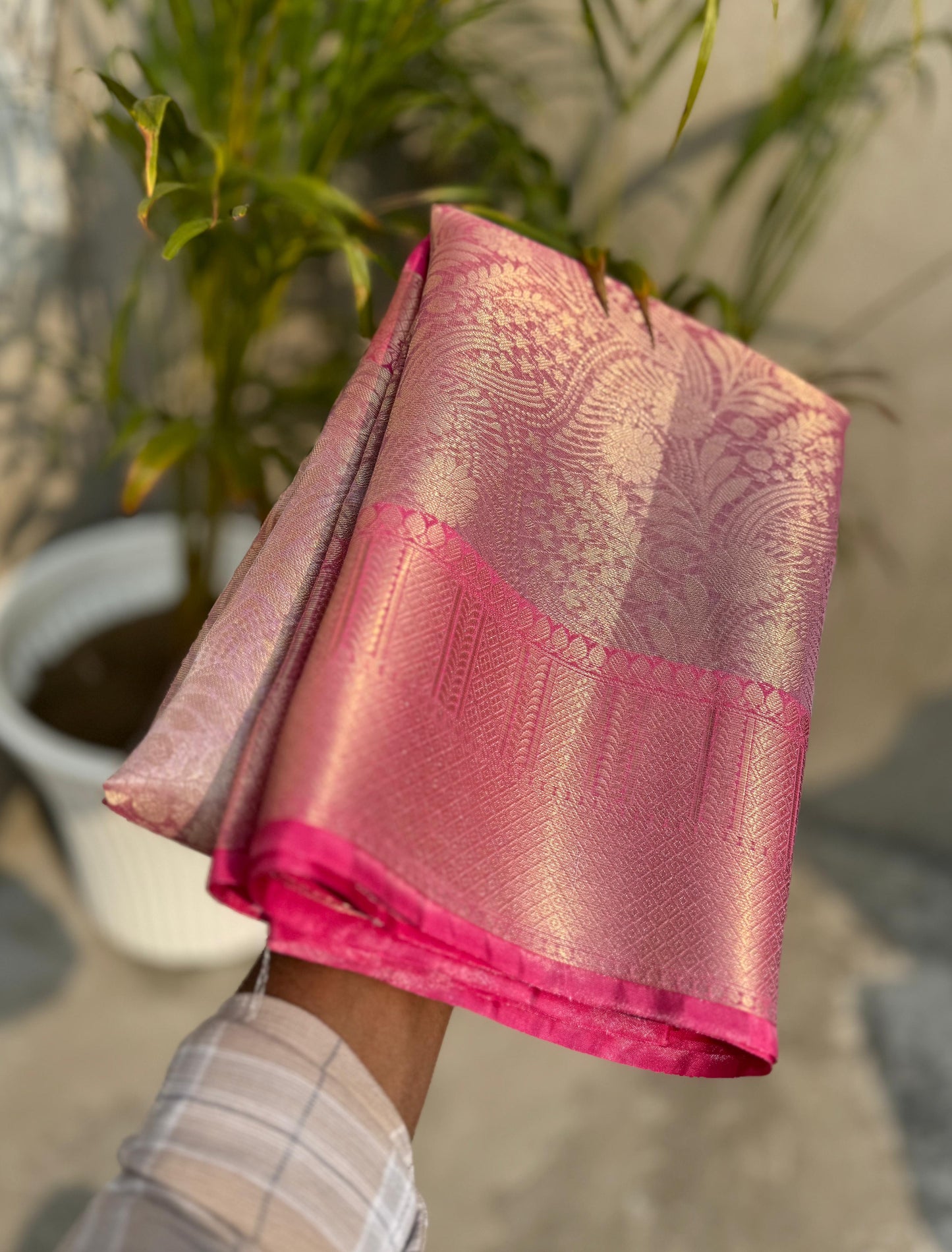 Semi banarasi tissue saree