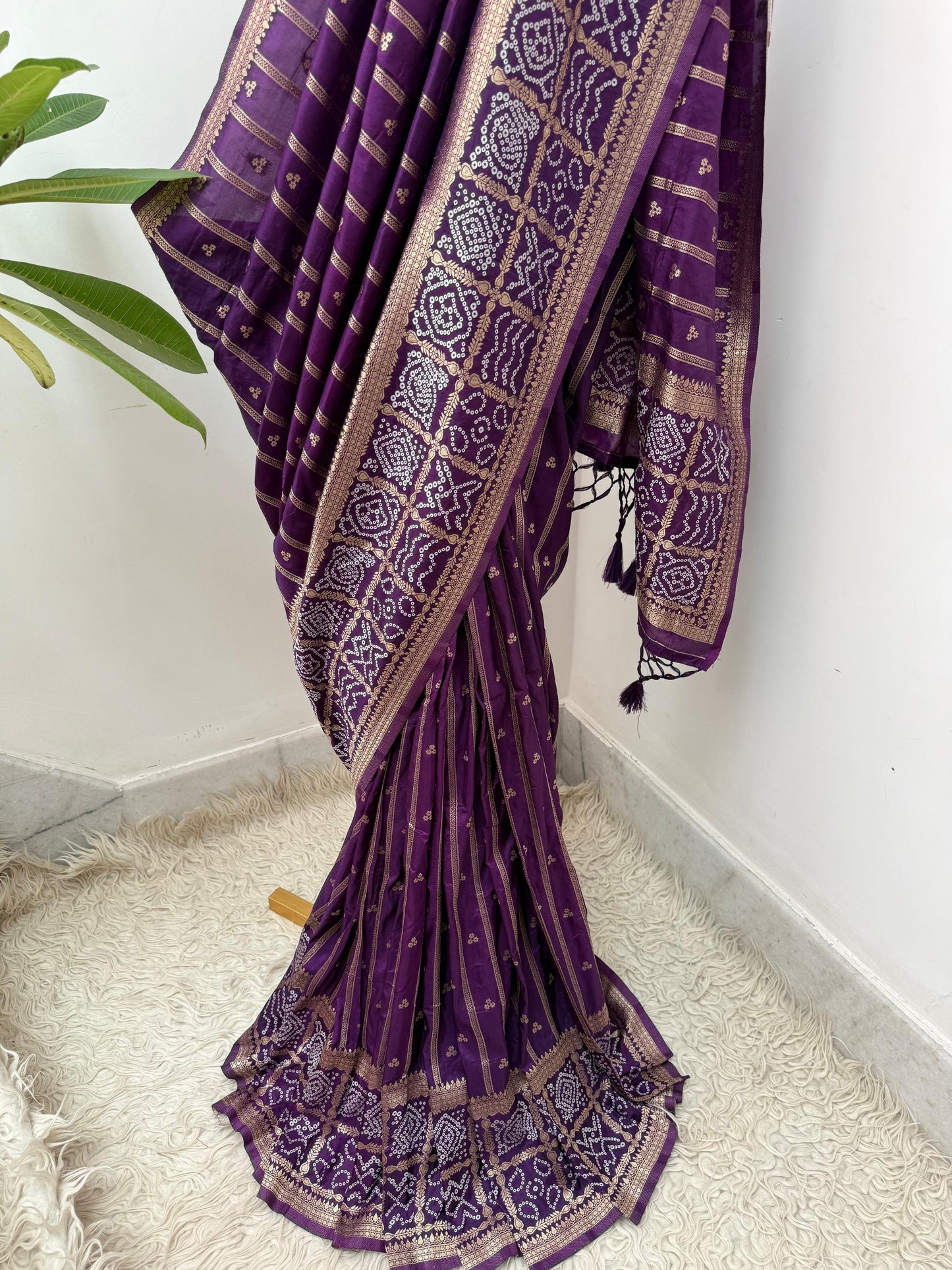 Banarasi semi Katan georgette saree with bandhini prints