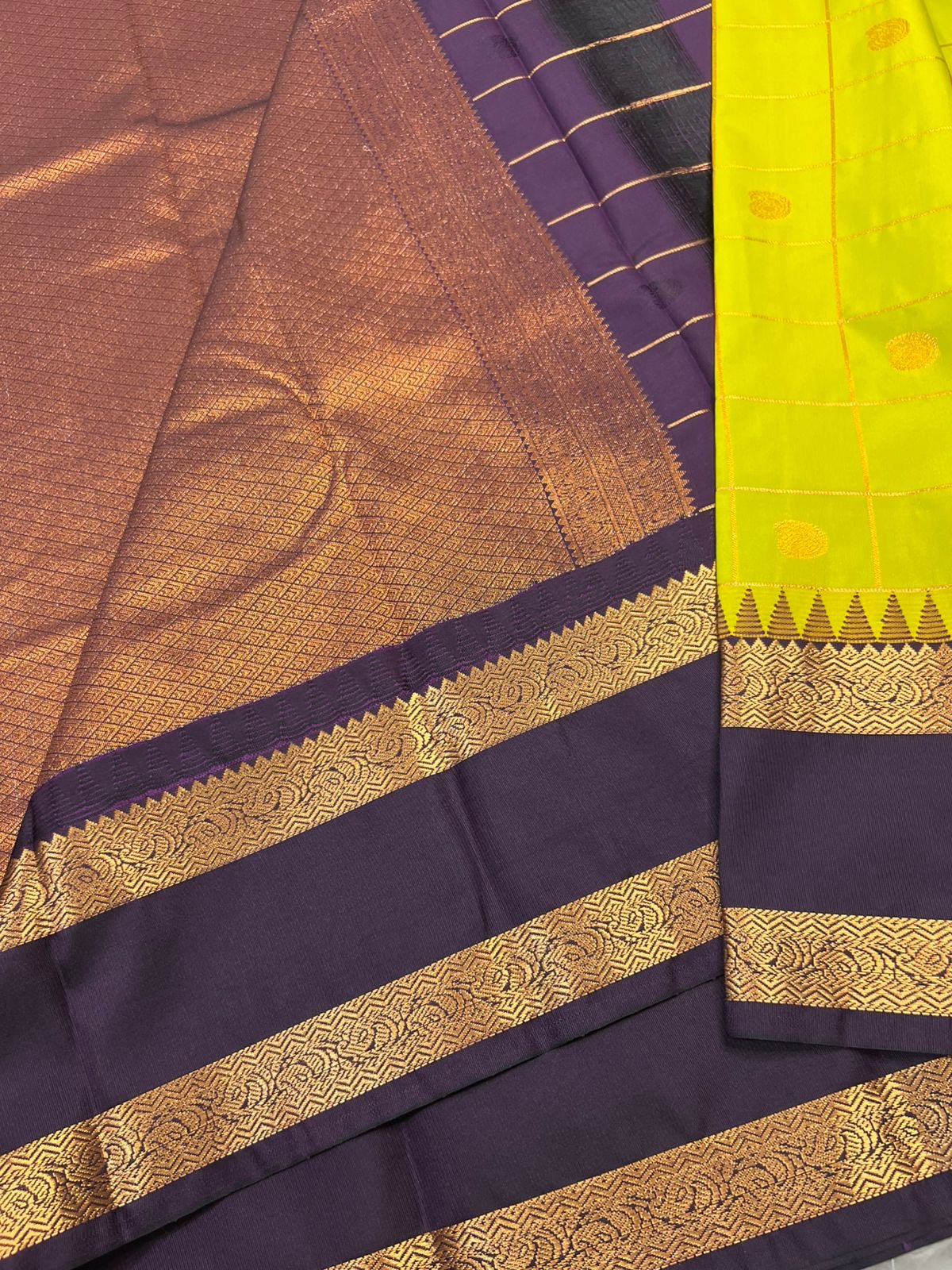 Semi kanchi silk - Lime green