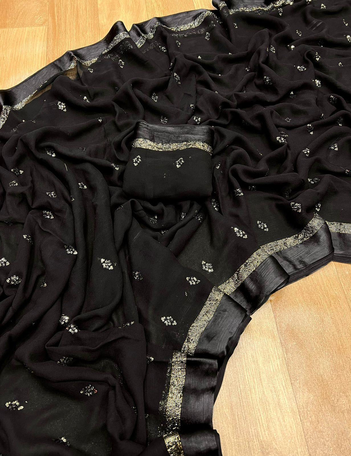 Viscous georgette with sequins buttas