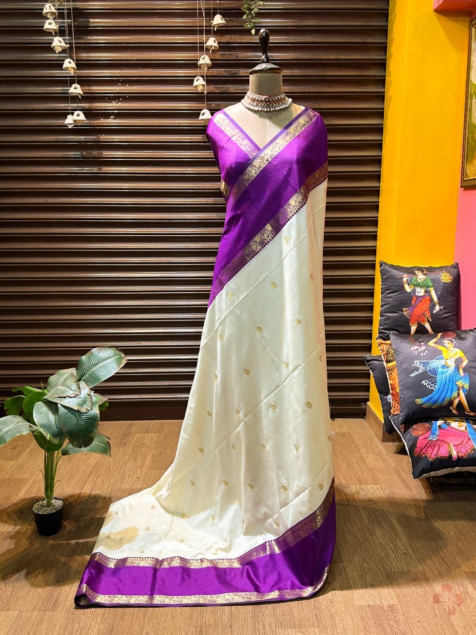 Beautiful semi kanjivaram soft silk woven saree - offwhite purple