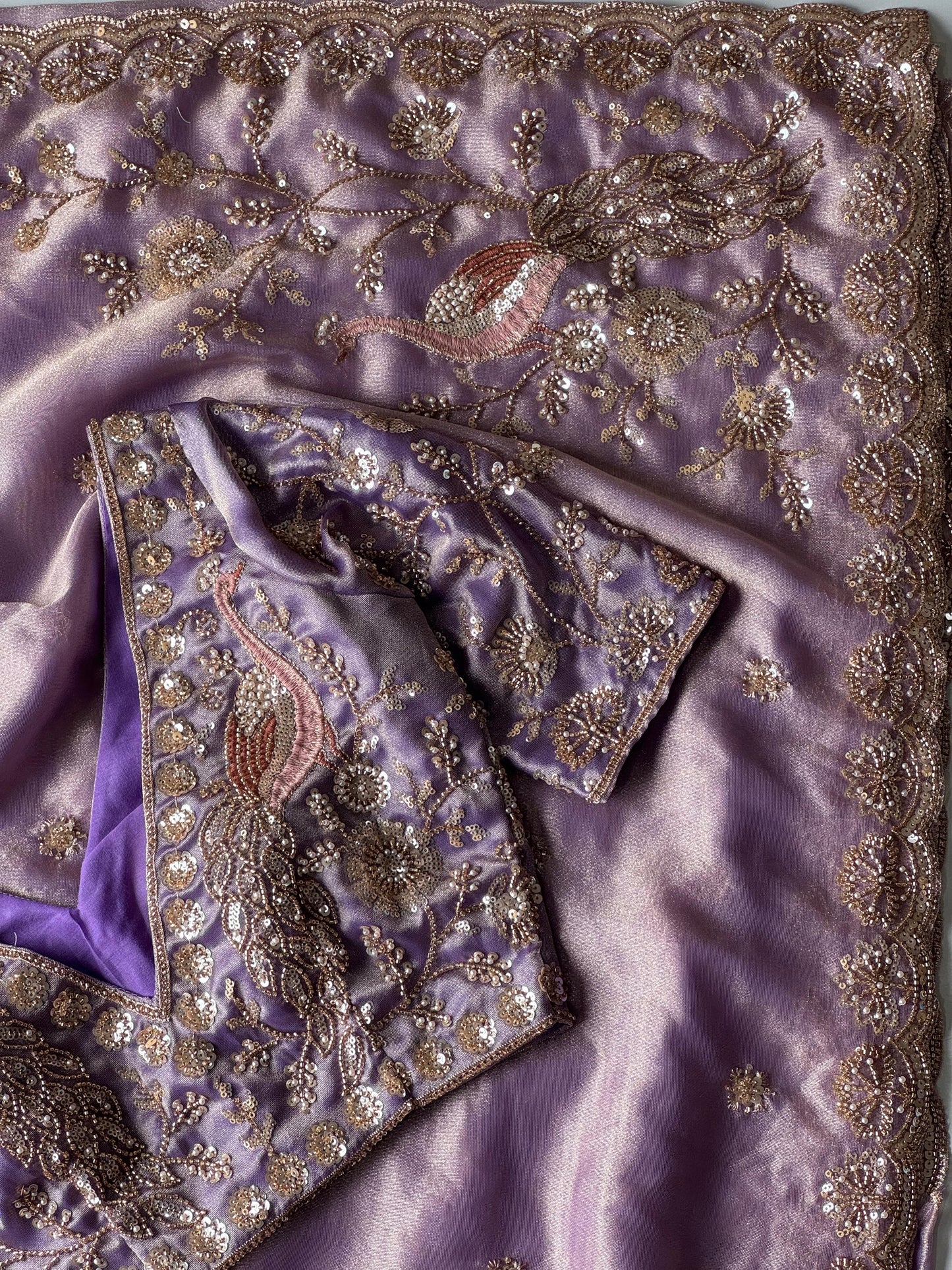 Beautiful soft tissue silk saree with handwork(Prebooking)
